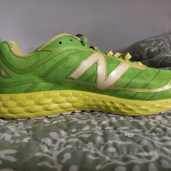 W7.5 New Balance X Disney Shoes TINKERBELL - Picture 6 of 8